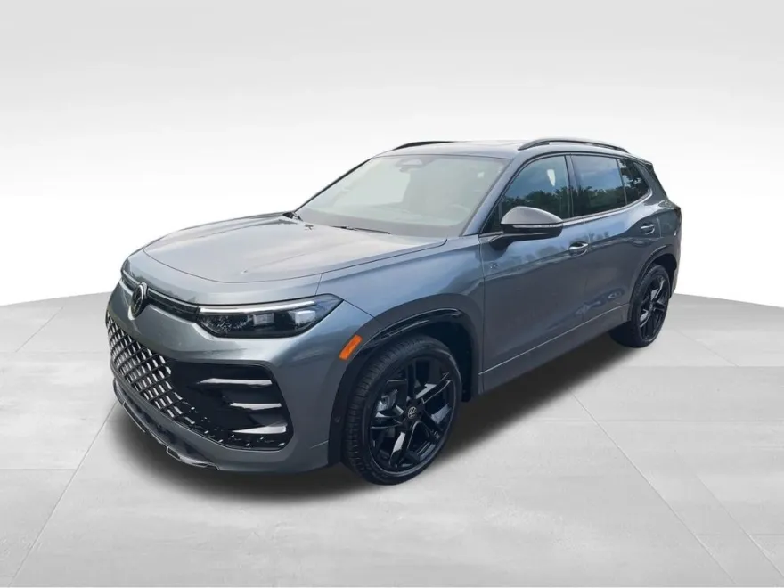 2025 Volkswagen Tiguan SE R-Line Black photo 1