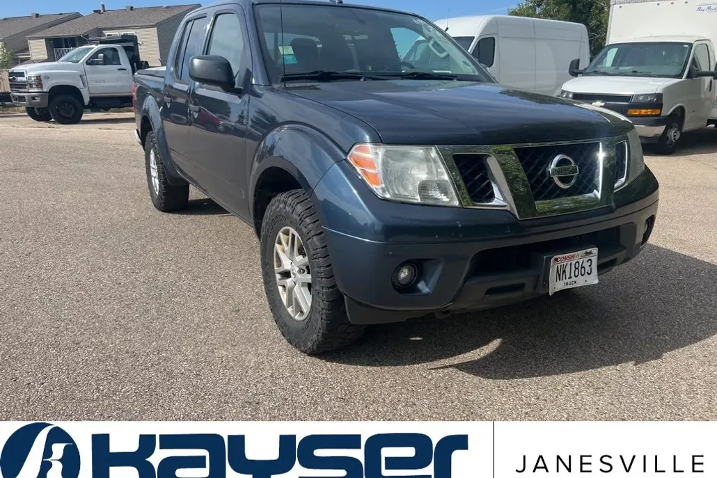 2016 Nissan Frontier SV photo 1
