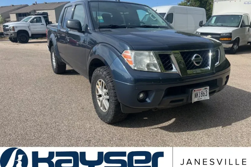 2016 Nissan Frontier SV photo 1
