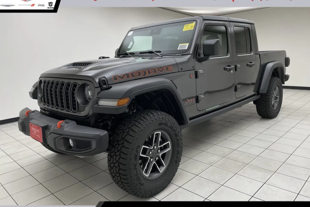2025 Jeep Gladiator Mojave photo 1