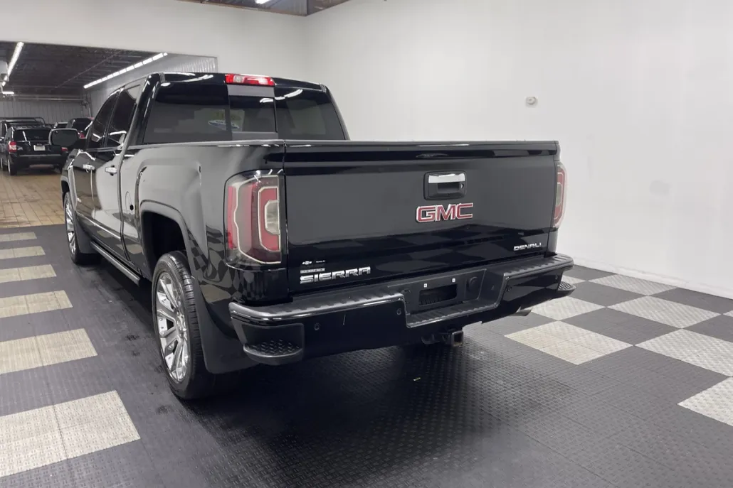 2017 Gmc Sierra 1500 Denali photo 1
