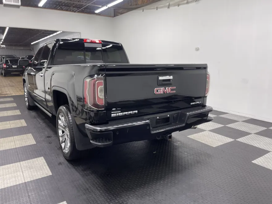 2017 Gmc Sierra 1500 Denali photo 1