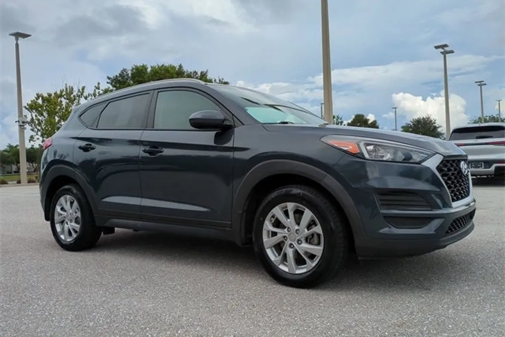 2021 Hyundai Tucson Value photo 1