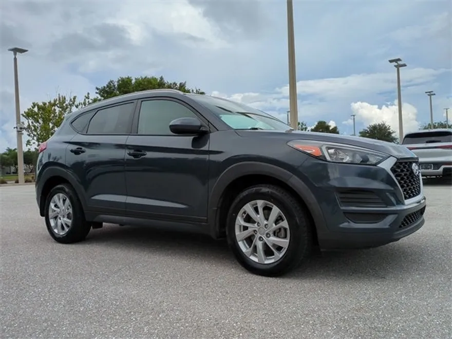 2021 Hyundai Tucson Value photo 1