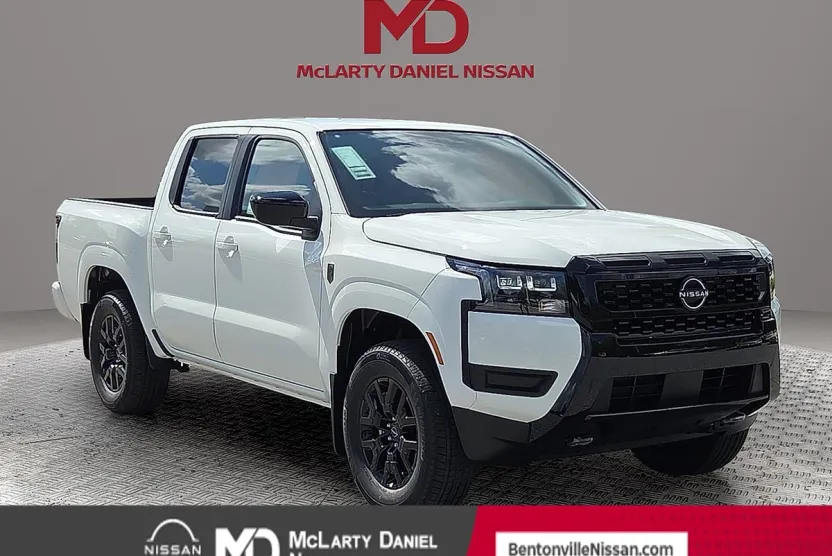 2026 Nissan Frontier Crew Cab SV photo 1