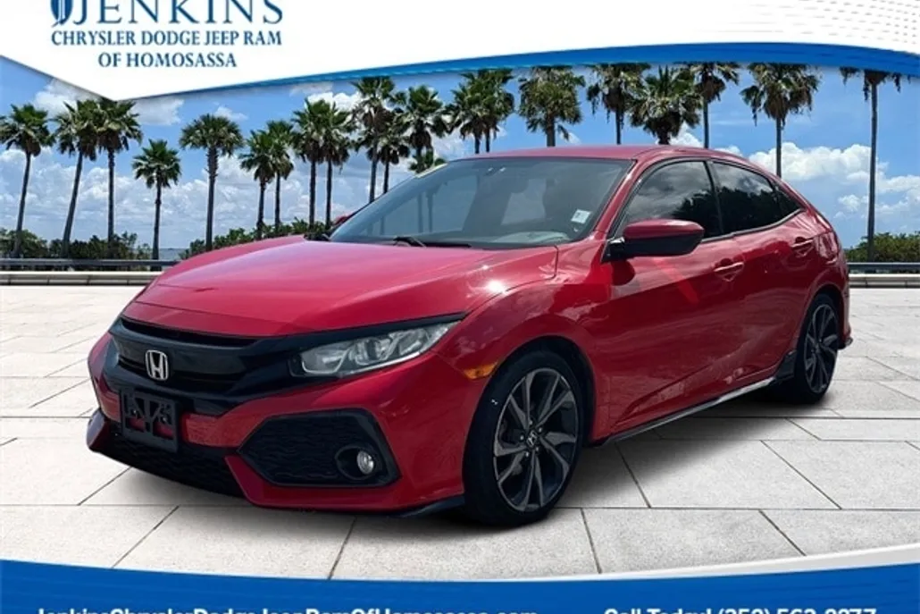 2017 Honda Civic Sport Hatchback photo 1
