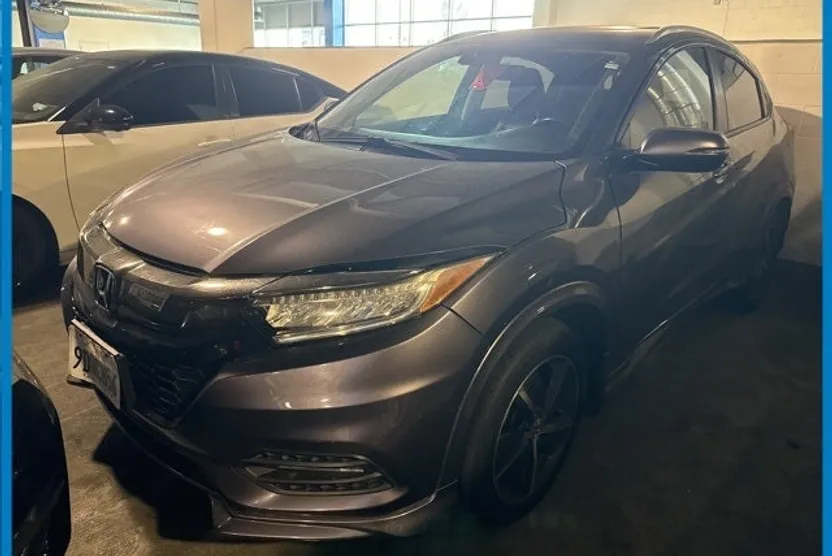 2019 Honda HR-V Touring photo 1