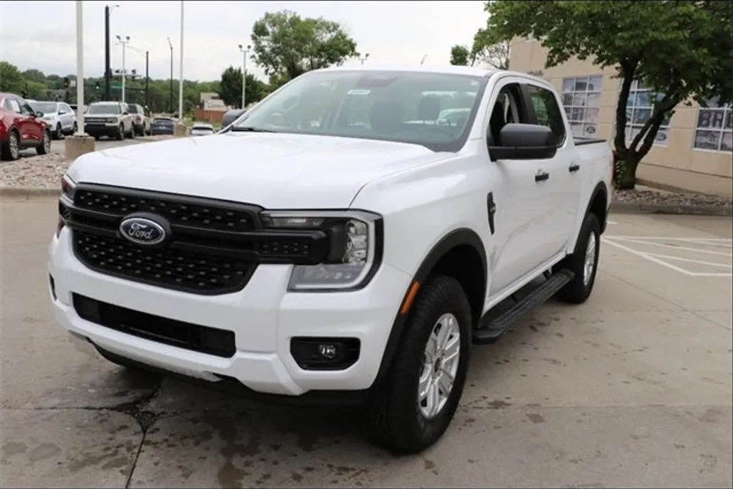 2025 Ford Ranger XL photo 1