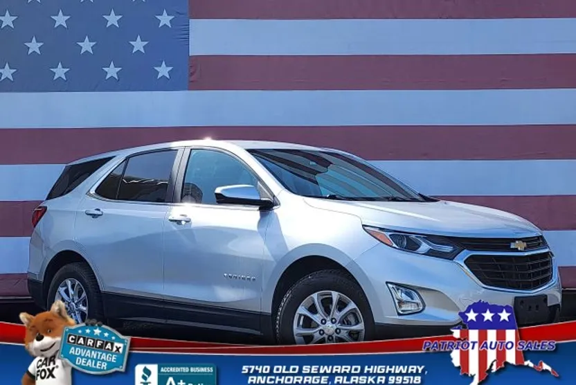 2021 Chevrolet Equinox LT photo 1