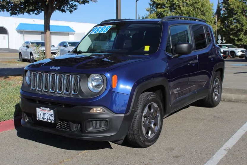 2017 Jeep Renegade Sport photo 1