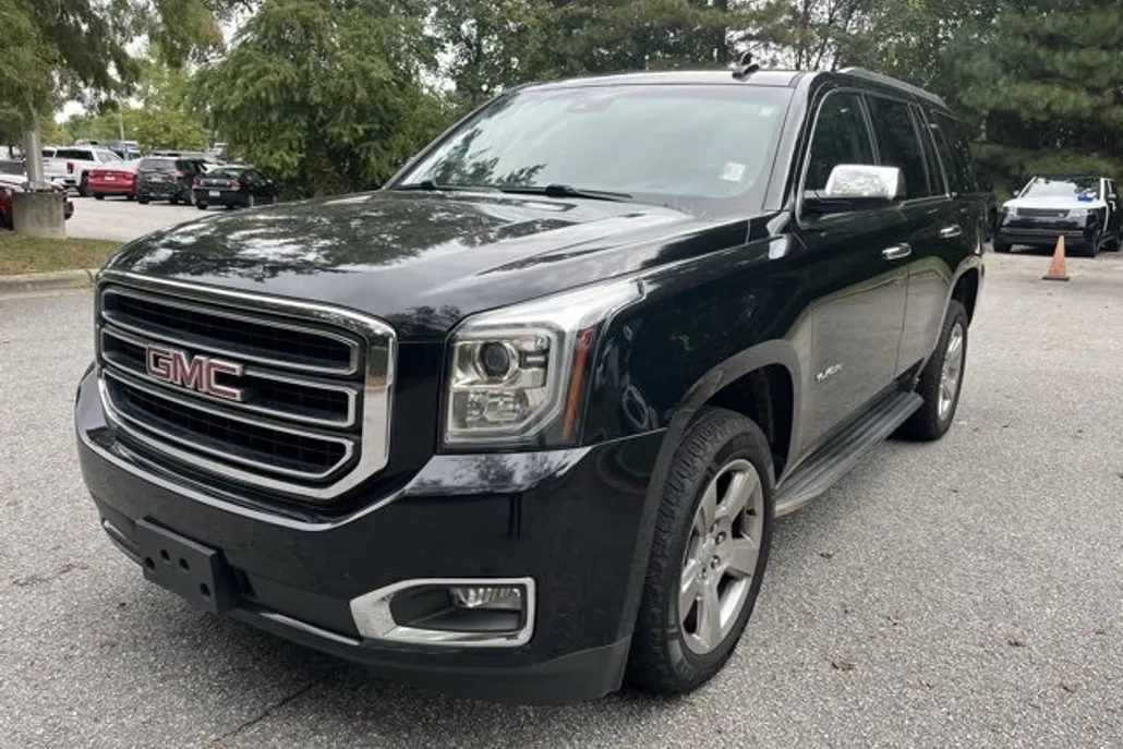 2019 Gmc Yukon SLT photo 1