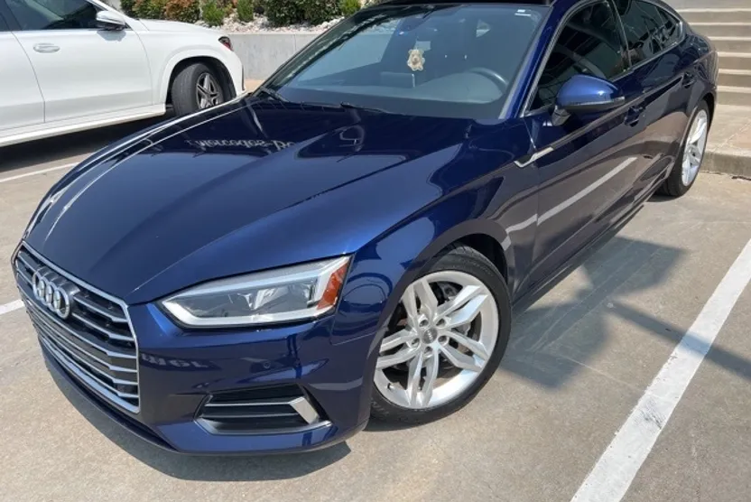 2019 Audi A5 Premium Plus Quattro photo 1