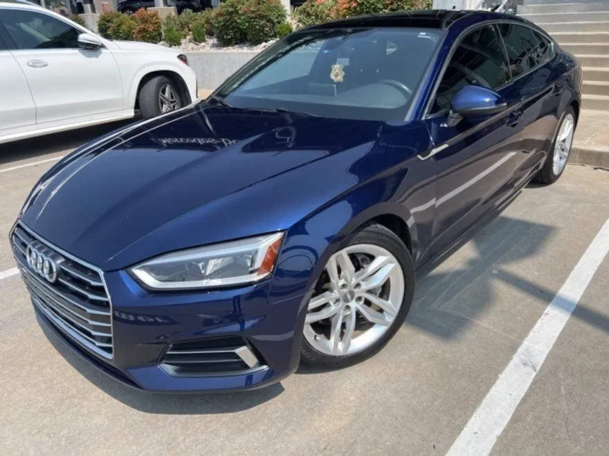 2019 Audi A5 Premium Plus Quattro photo 1
