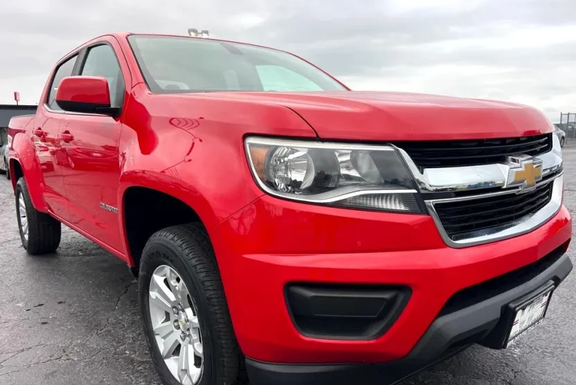 2019 Chevrolet Colorado LT photo 1