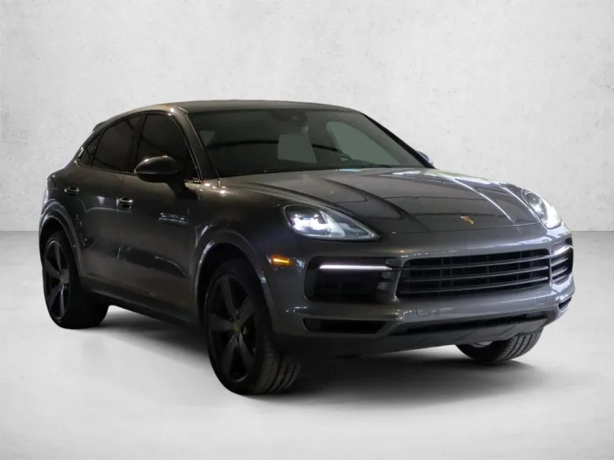2021 Porsche Cayenne Coupe photo 1