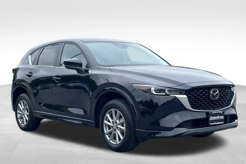 2025 Mazda CX-5 2.5 S Preferred photo 1