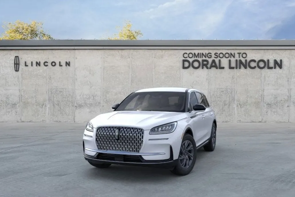 2025 Lincoln Corsair Premiere photo 1