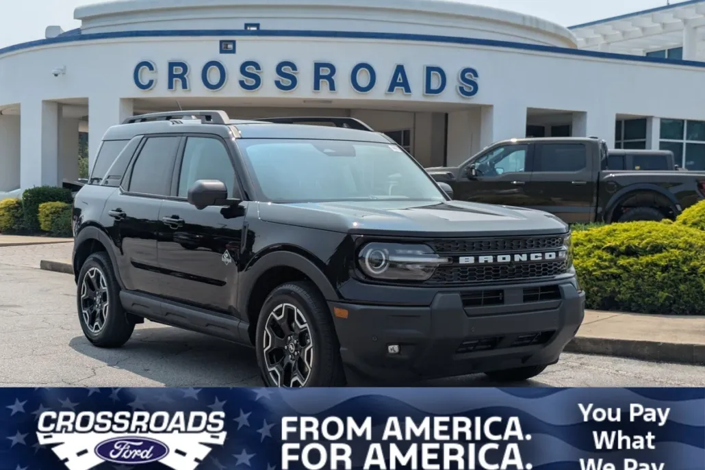 2025 Ford Bronco Sport Outer Banks photo 1