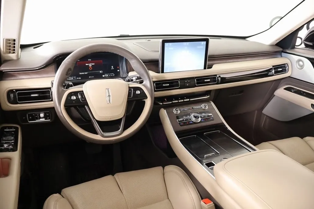 2023 Lincoln Aviator Reserve photo 1