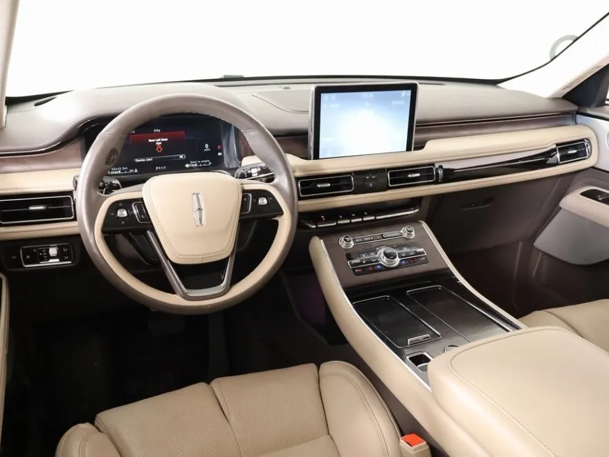 2023 Lincoln Aviator Reserve photo 1