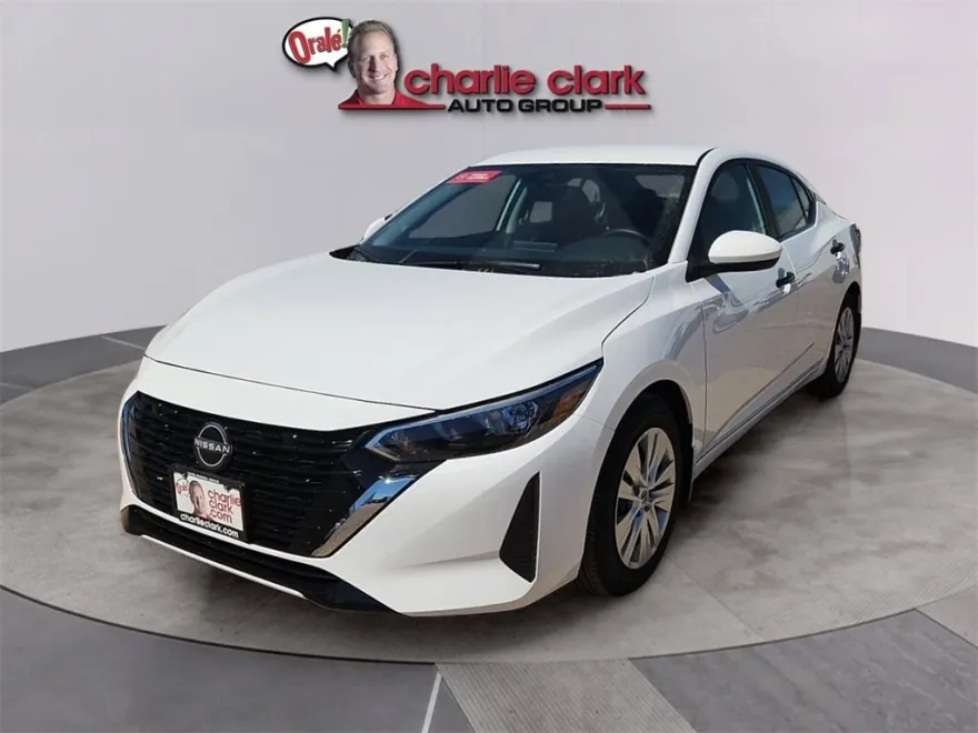 2025 Nissan Sentra S photo 1