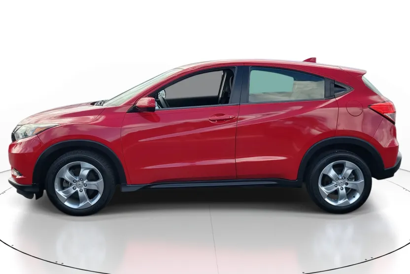 2016 Honda HR-V LX photo 1