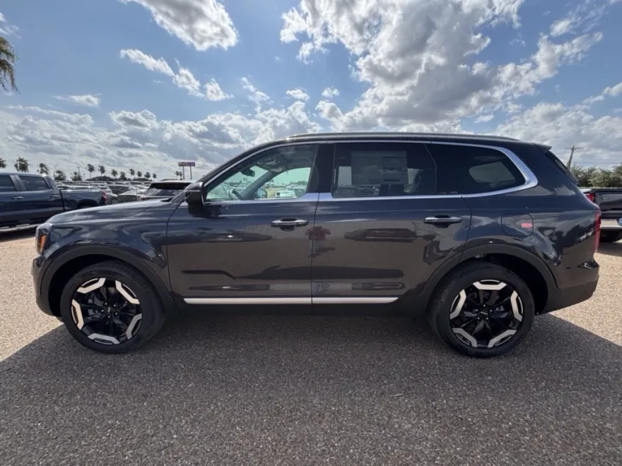 2025 Kia Telluride EX photo 1