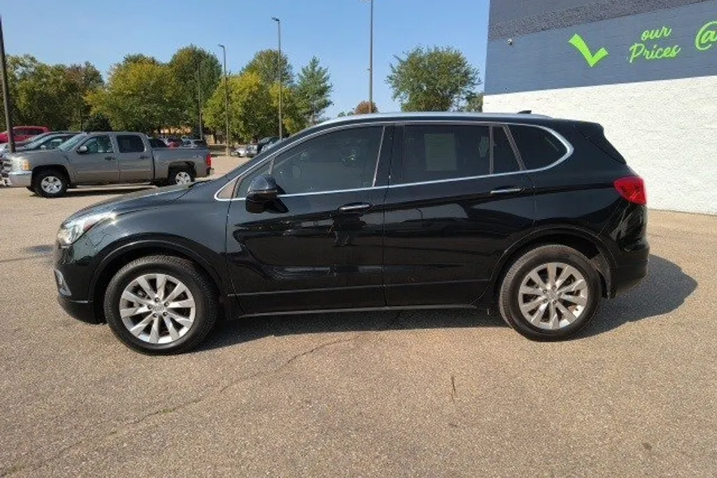 2017 Buick Envision Essence photo 1