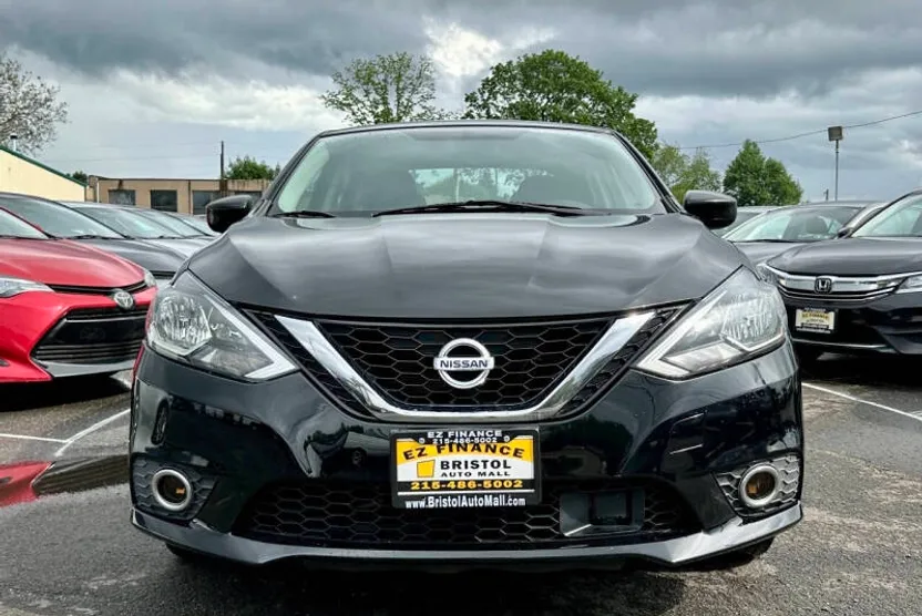 2019 Nissan Sentra SV photo 1