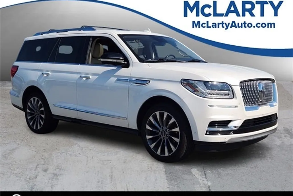 2019 Lincoln Navigator Select photo 1