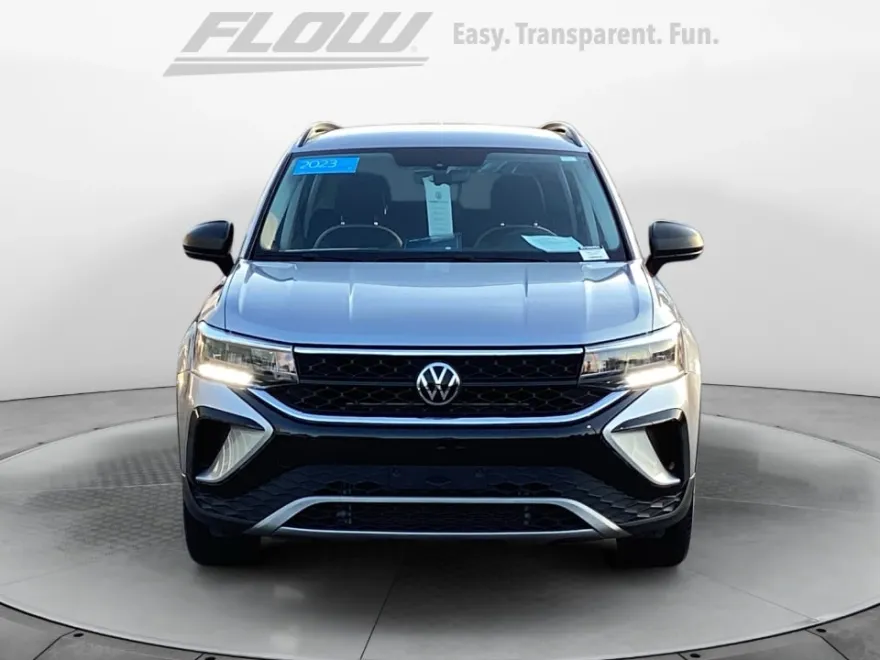 2023 Volkswagen Taos S photo 1
