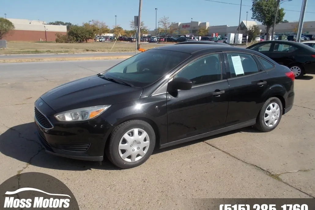 2015 Ford Focus S photo 1