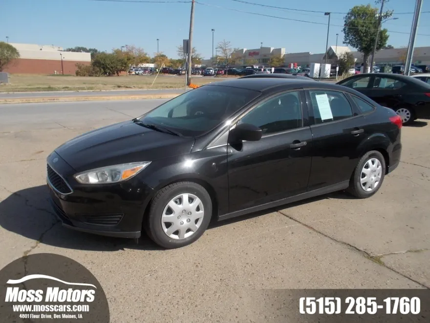 2015 Ford Focus S photo 1