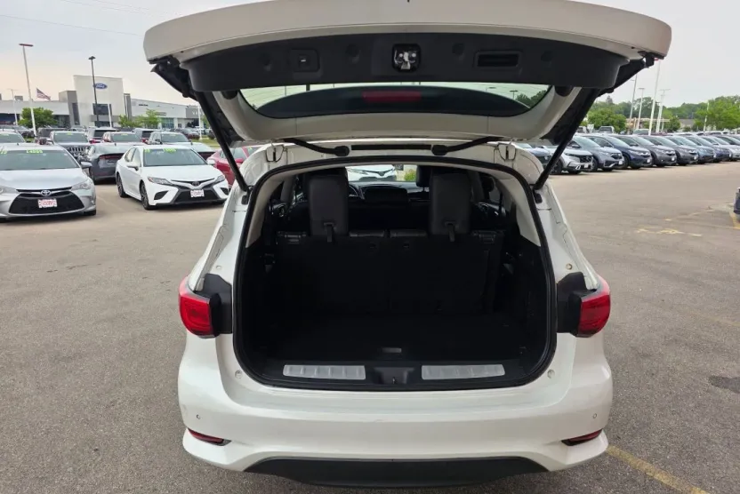 2016 Infiniti QX60 3.5 photo 1
