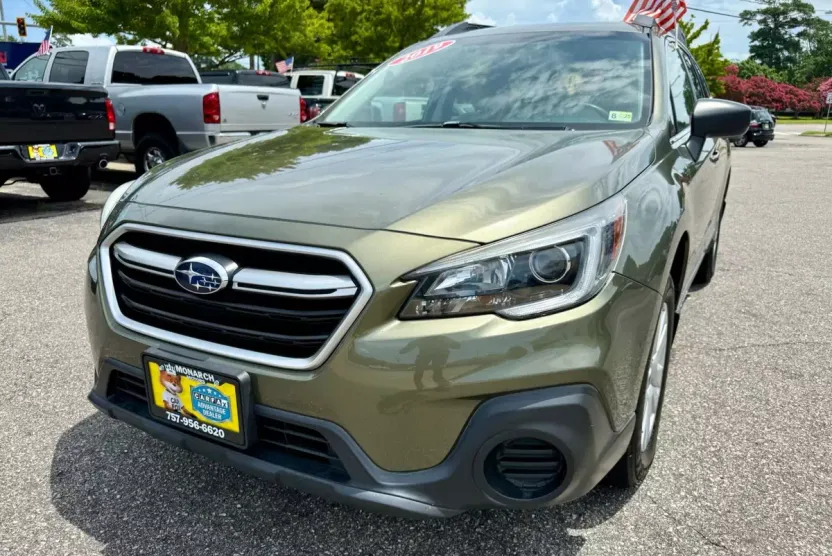 2019 Subaru Outback 2.5i photo 1
