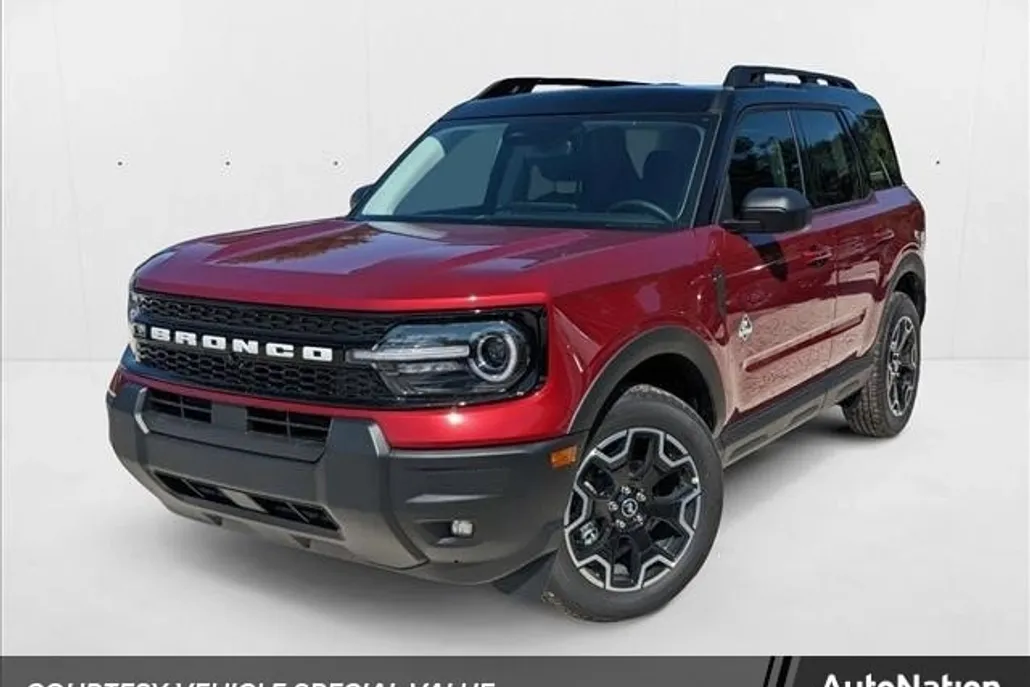 2025 Ford Bronco Sport Outer Banks photo 1
