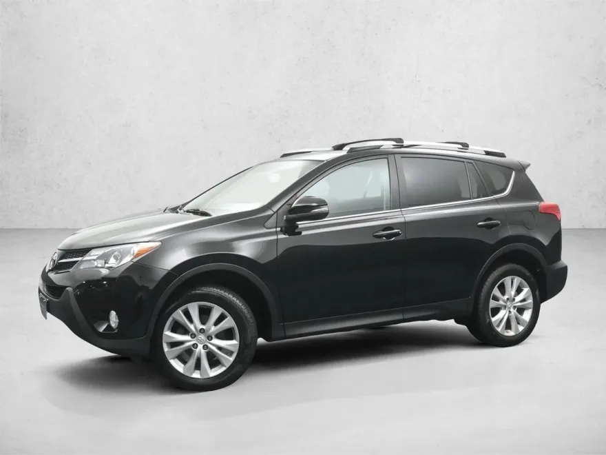 2015 Toyota RAV4 Limited photo 1