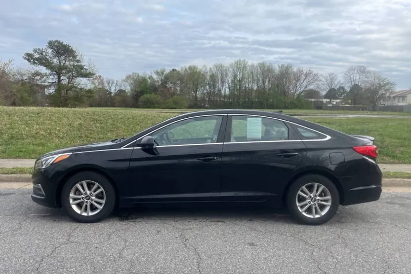 2015 Hyundai Sonata SE Eco photo 1