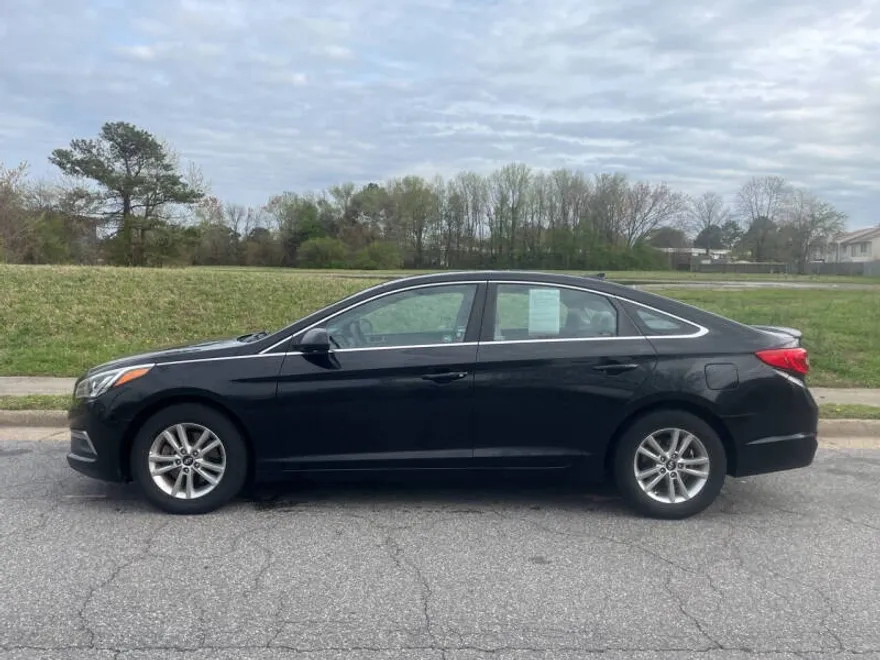 2015 Hyundai Sonata SE Eco photo 1