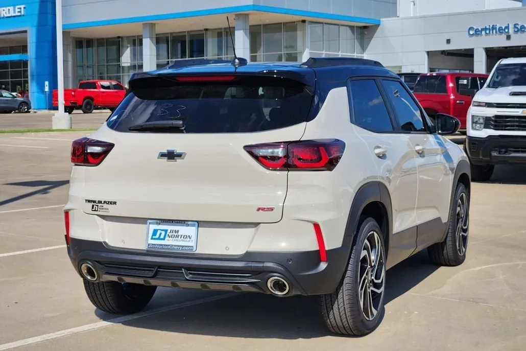 2026 Chevrolet Trailblazer RS photo 1