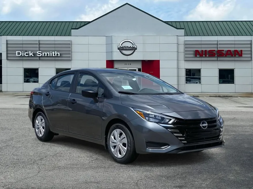 2025 Nissan Versa S photo 1