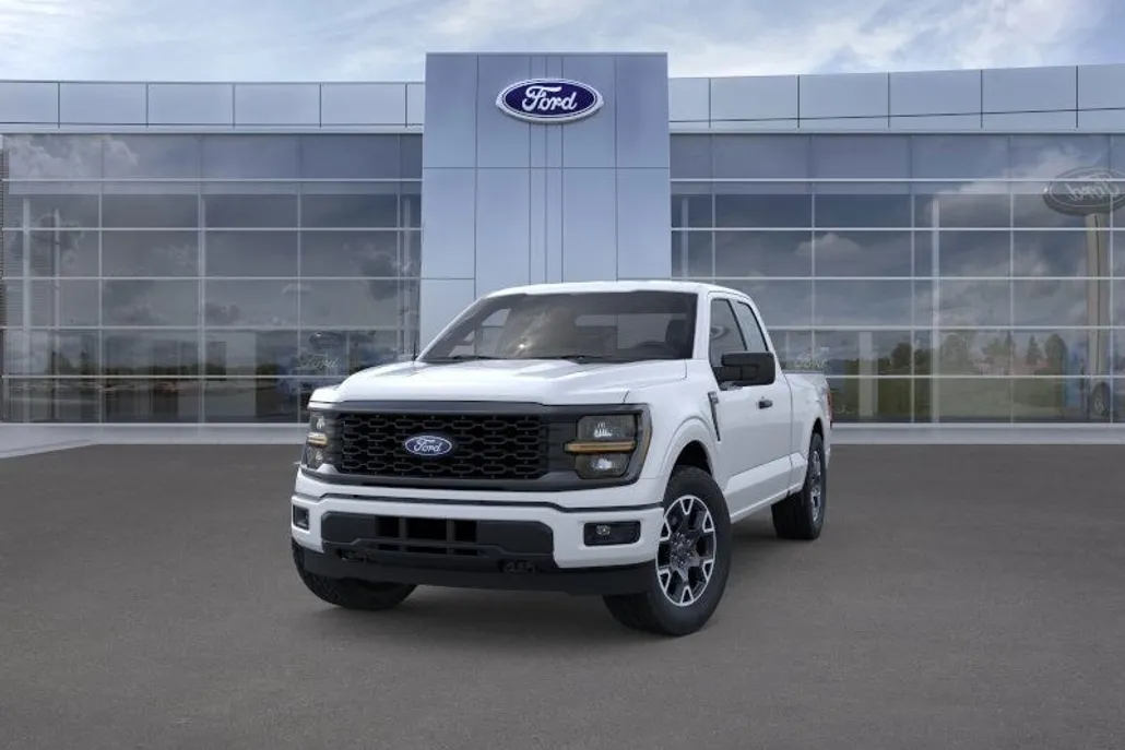 2025 Ford F-150 STX photo 1