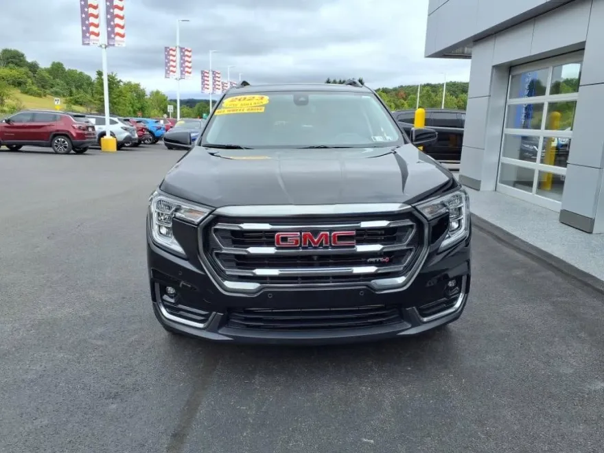 2023 Gmc Terrain AT4 photo 1