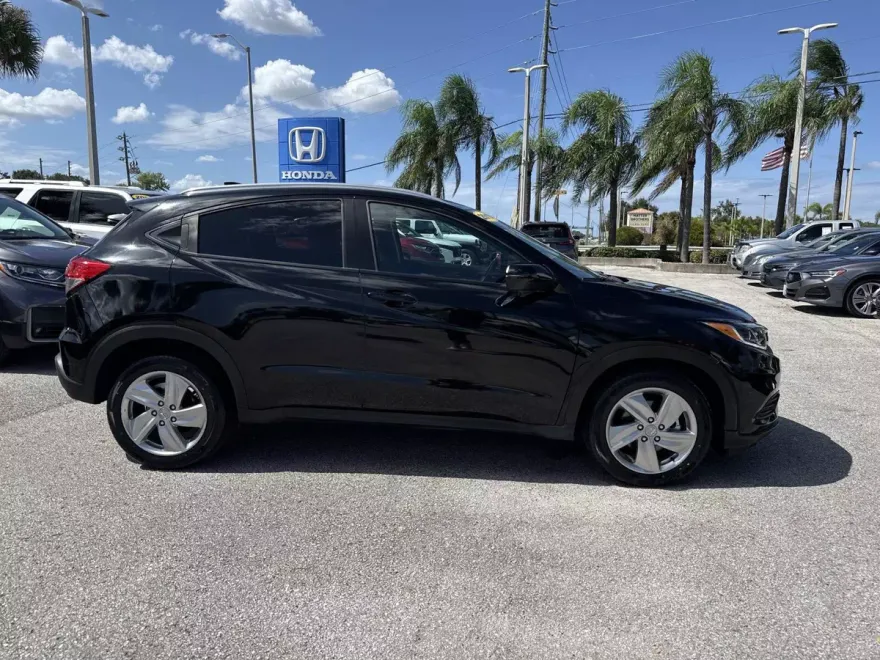 2019 Honda HR-V EX-L photo 1