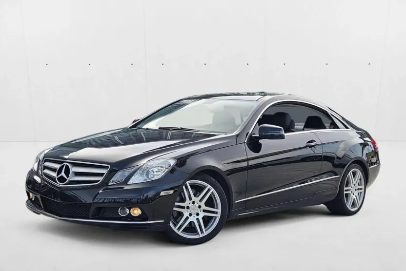 2011 Mercedes Benz E 350 Coupe photo 1