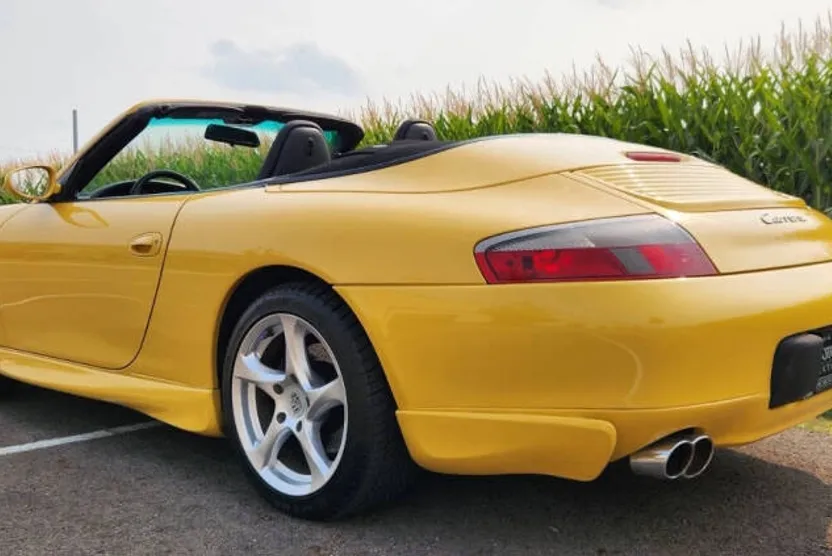 2001 Porsche 911 Cabriolet photo 1