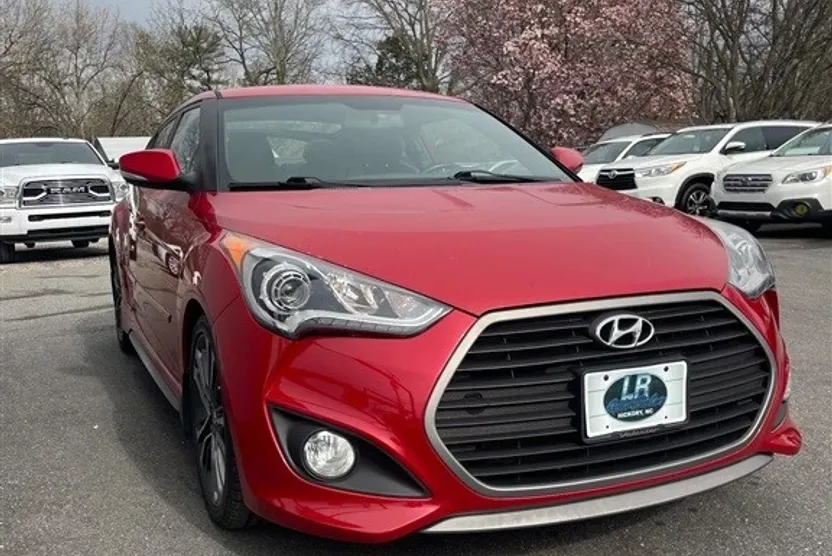 2016 Hyundai Veloster Turbo photo 1