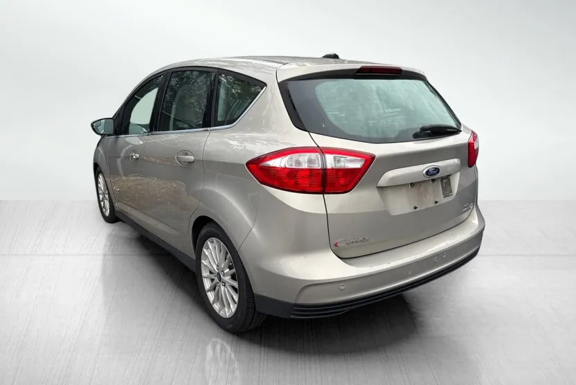 2015 Ford C-Max Hybrid SEL photo 1