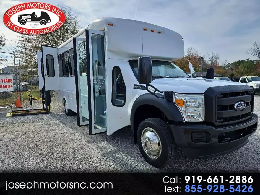 2016 Ford F-450 photo 1