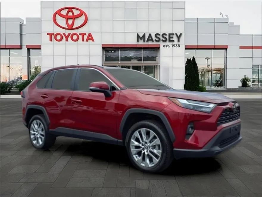 2023 Toyota RAV4 XLE Premium photo 1